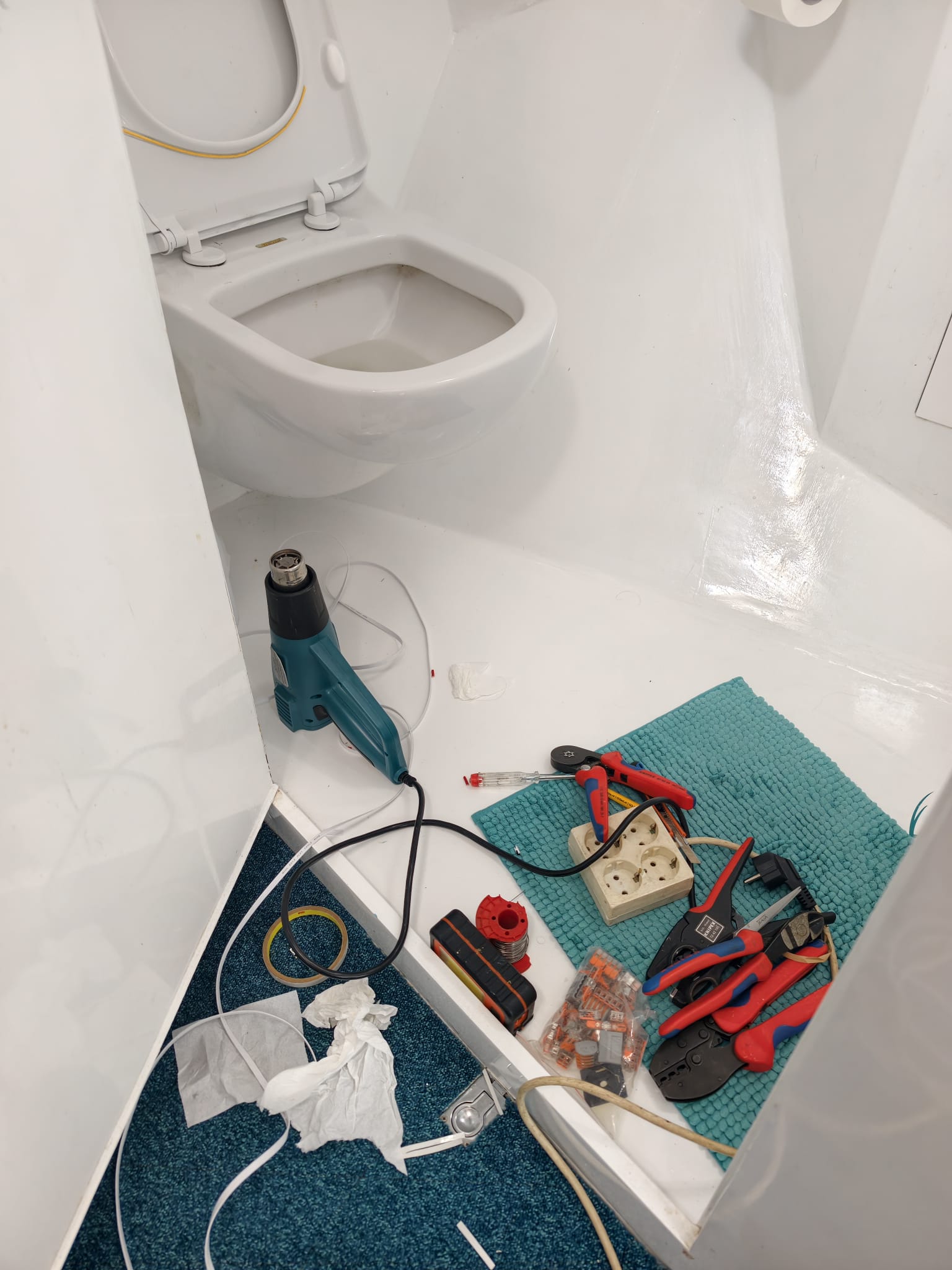 Toilet Light?!!!